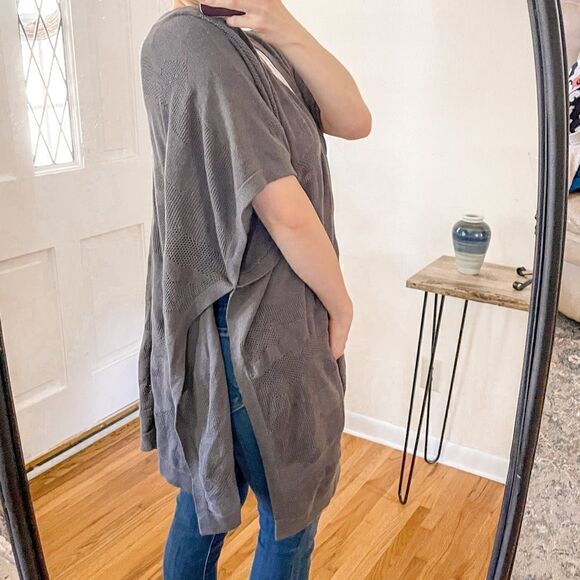 Lululemon Find Your Light Wrap Grey One Size - Picture 7 of 8